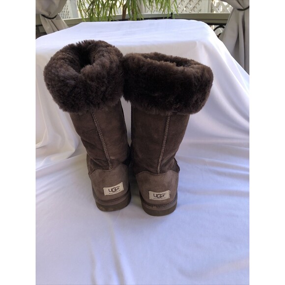 UGG Australia Chocolate Brown Classic Tall Boots Size 9 EUC - Picture 3 of 9